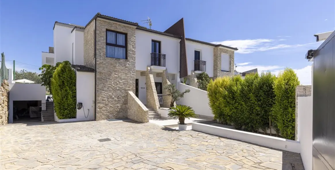 Alquiler a corto plazo de casa pareada en Estepona 23