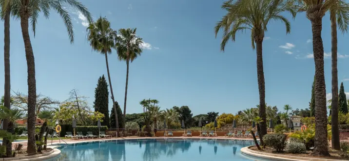 Short-term rent of ground floor apartment in Bahía de Marbella 0