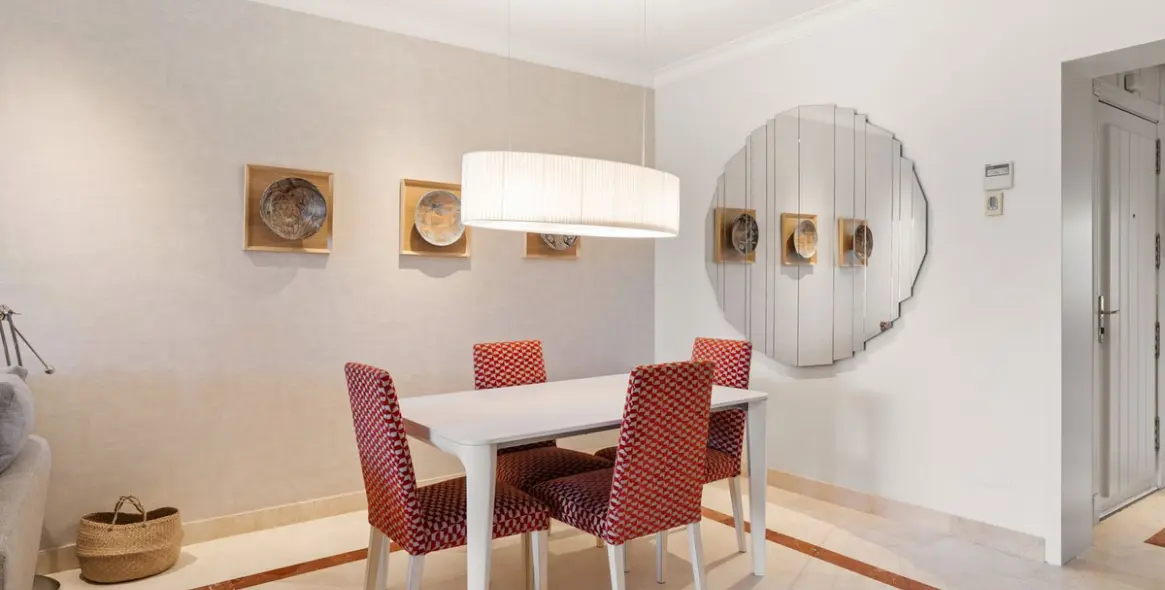 Краткосрочная аренда апартаментов на первом этаже в Bahía de Marbella 19