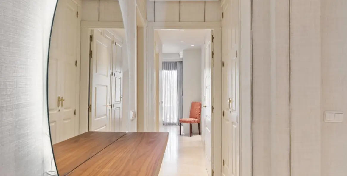 Краткосрочная аренда апартаментов на первом этаже в Bahía de Marbella 24