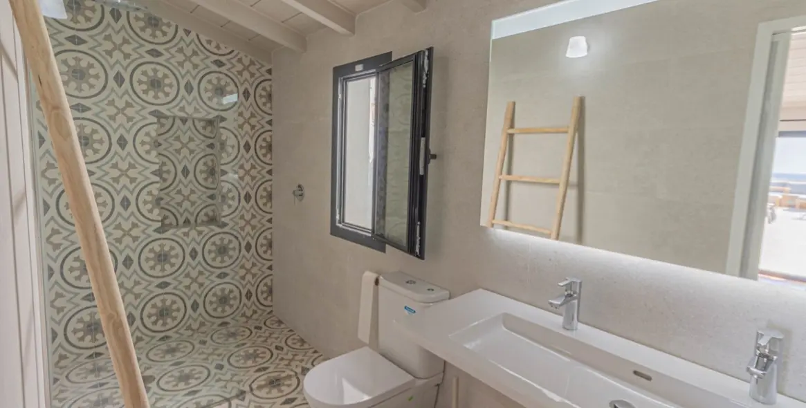 Long-term rent of detached villa in Punta Chullera 16