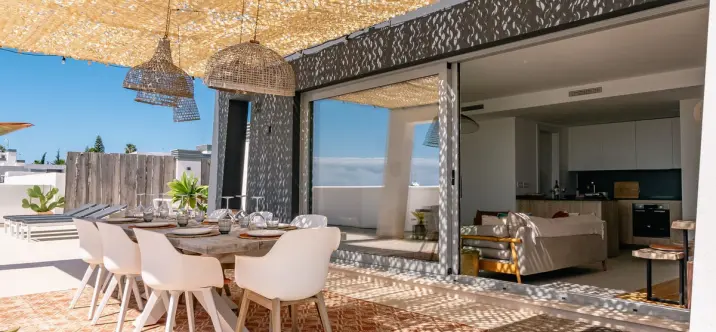 Short-term rent of penthouse in Estepona 3