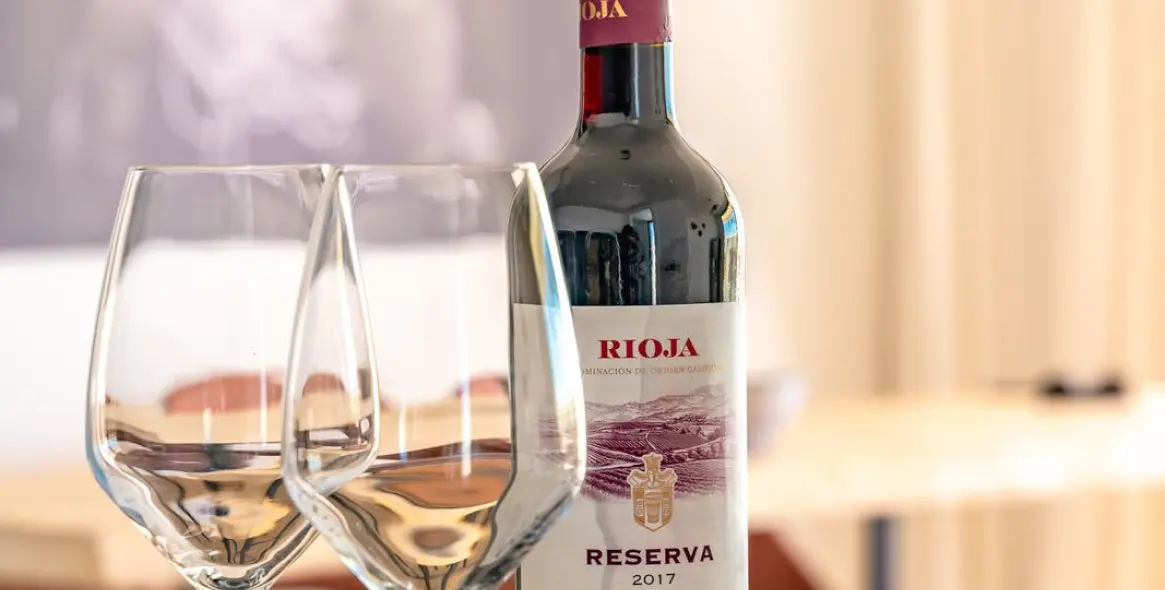 Short-term rent of penthouse in Estepona 32