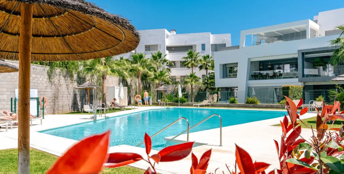 Short-term rent of penthouse in Estepona 59