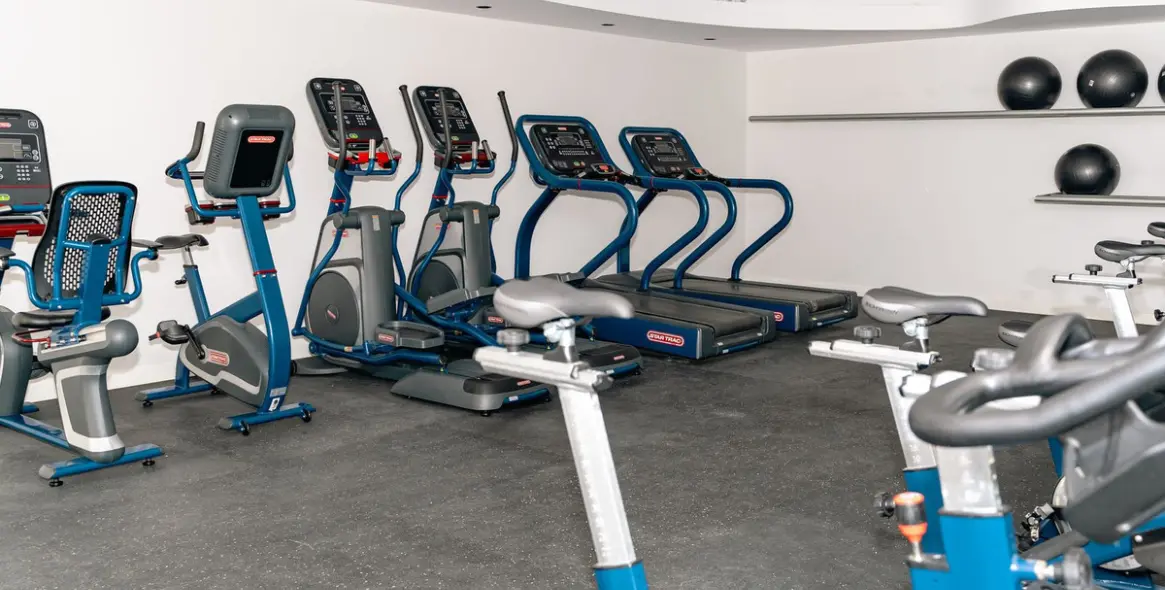 Short-term rent of penthouse in Estepona 72