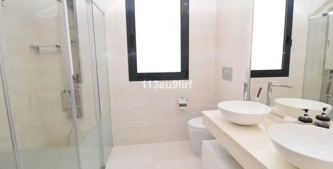 Short-term rent of ground floor apartment in La Cala de Mijas 10