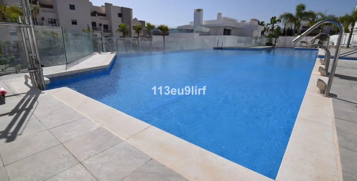 Short-term rent of ground floor apartment in La Cala de Mijas 19