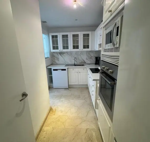 Middle floor apartment R4934089