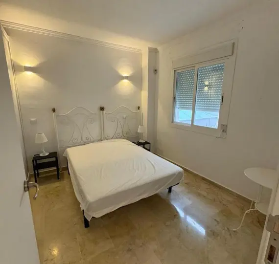 Middle floor apartment R4934089