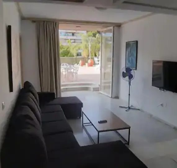 Ground floor apartment R4891954