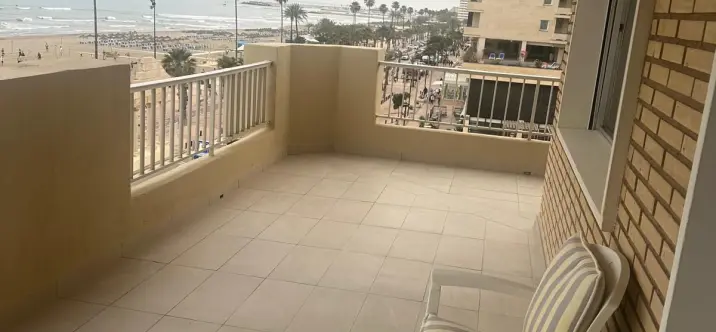 Долгосрочная аренда апартаментов на среднем этаже в Los Boliches 1