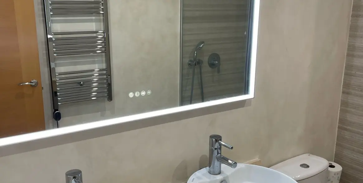 Long-term rent of middle floor apartment in Estepona 7