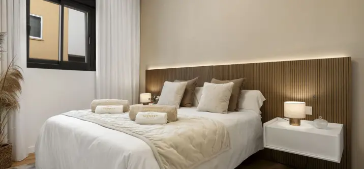 Alquiler a largo plazo de apartamento en planta media en Estepona 4