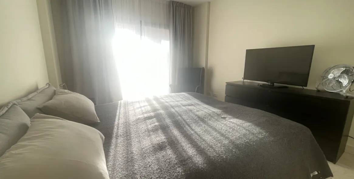 Alquiler a largo plazo de apartamento en planta baja en Estepona 12