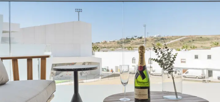 Long-term rent of ground floor apartment in Estepona 1