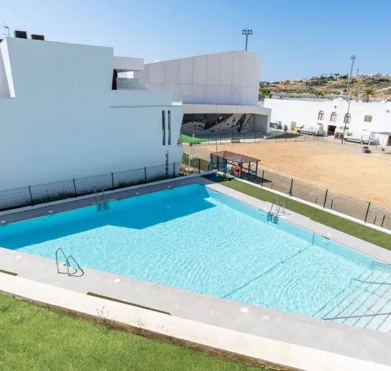 Long-term rent of ground floor apartment in Estepona