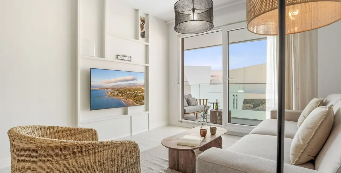 Долгосрочная аренда апартаментов на первом этаже в Estepona 7