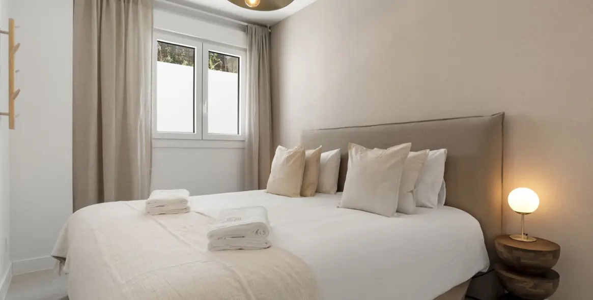 Долгосрочная аренда апартаментов на первом этаже в Estepona 17