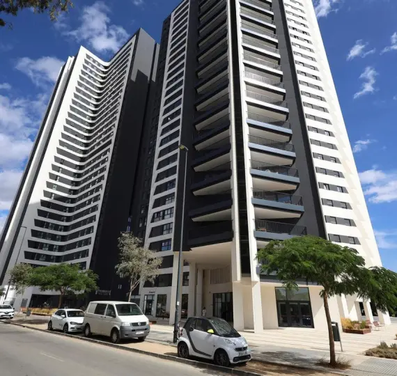 Long-term rent of middle floor apartment in Martiricos