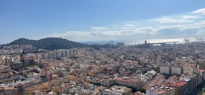 Long-term rent of middle floor apartment in Martiricos 1