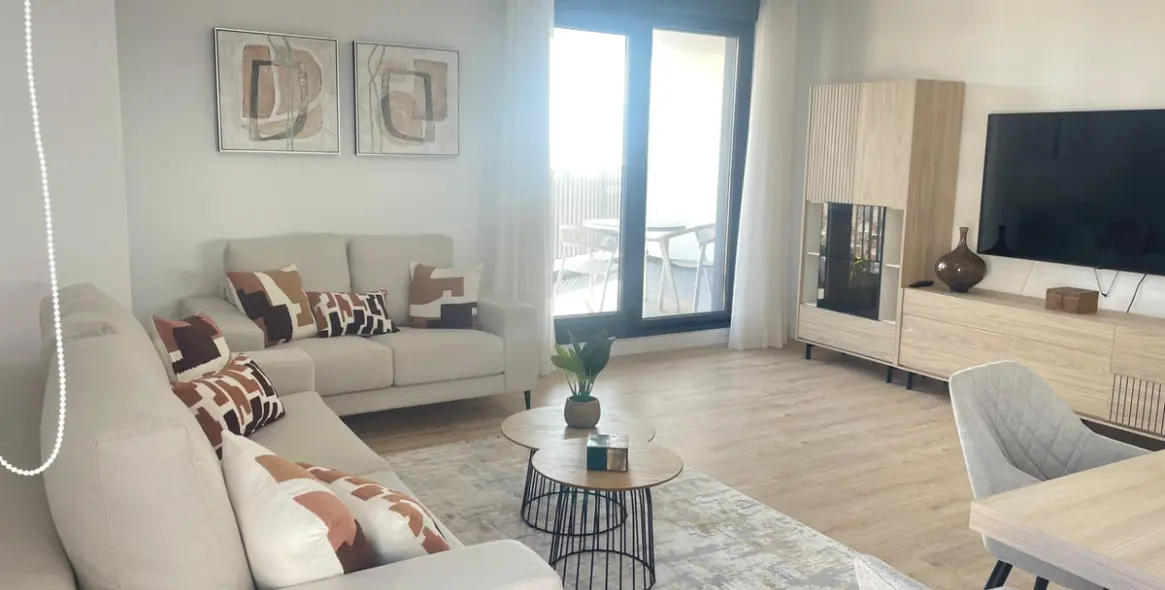 Long-term rent of middle floor apartment in Martiricos 5