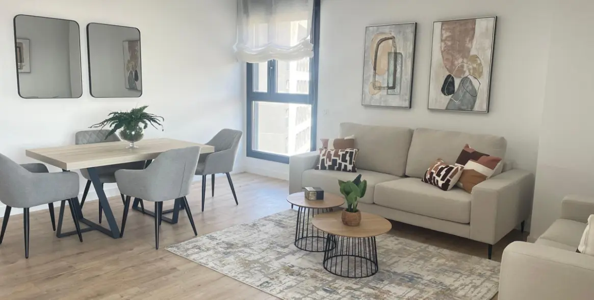 Long-term rent of middle floor apartment in Martiricos 7