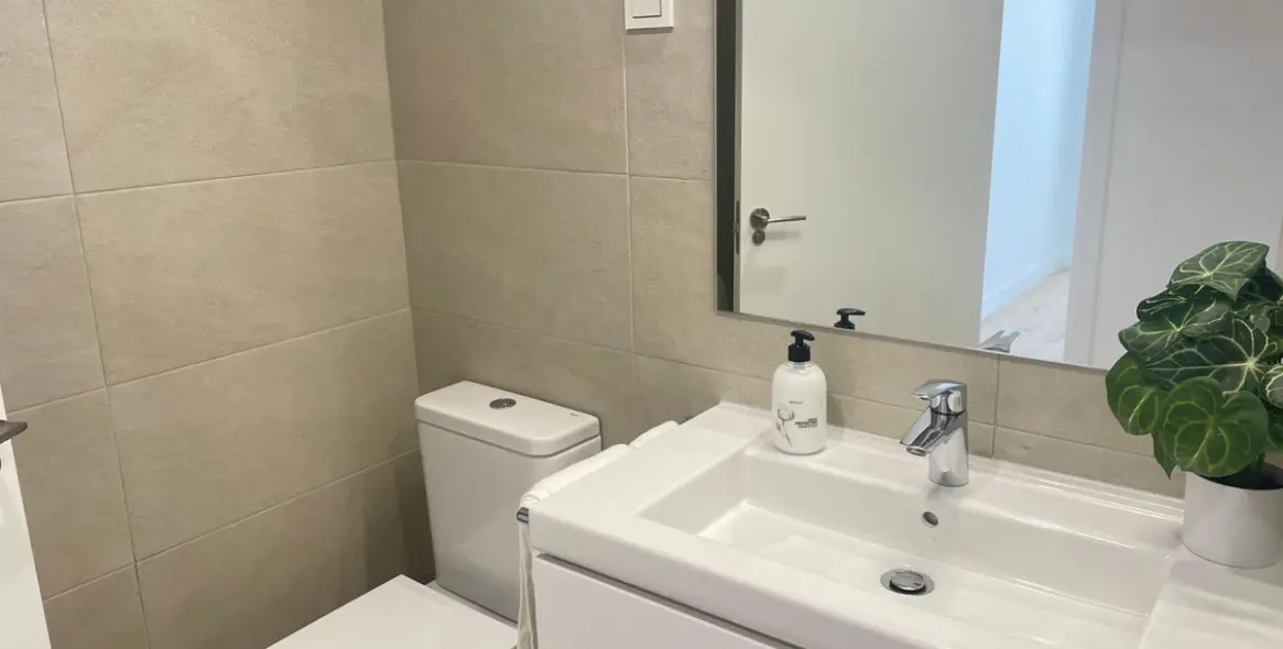 Alquiler a largo plazo de apartamento en planta media en Martiricos 31