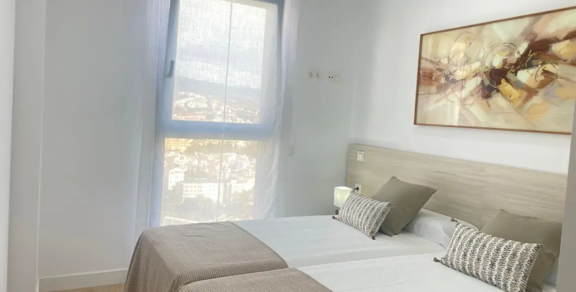 Alquiler a largo plazo de apartamento en planta media en Martiricos 32