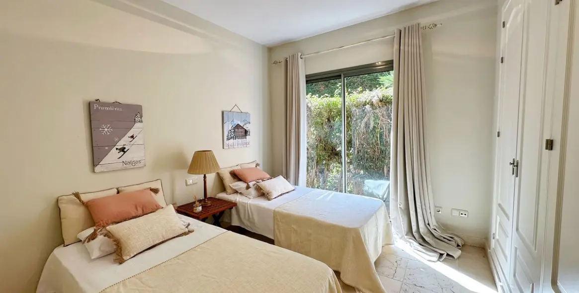 Долгосрочная аренда апартаментов на первом этаже в Atalaya 15