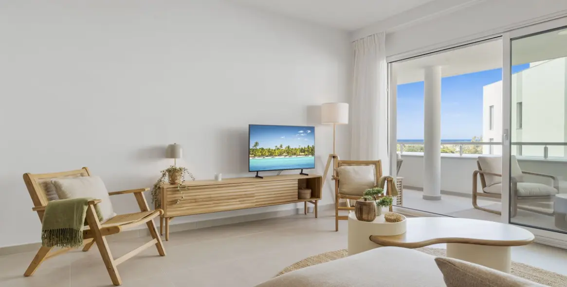 Long-term rent of ground floor apartment in Estepona 2