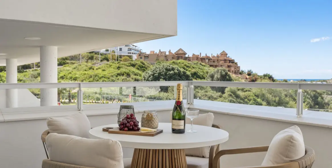 Long-term rent of ground floor apartment in Estepona 7