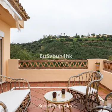 Long-term rent of middle floor apartment in Elviria