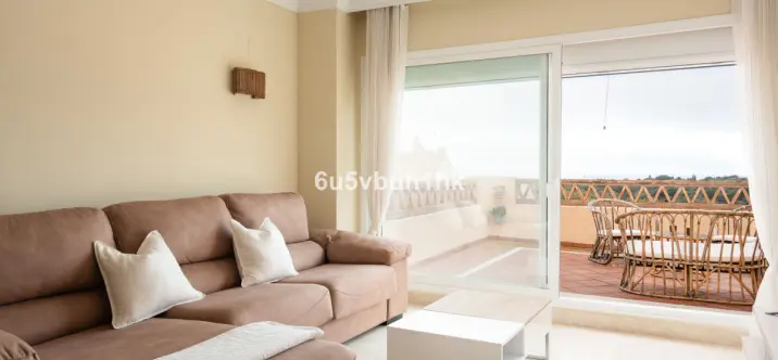 Long-term rent of middle floor apartment in Elviria 4