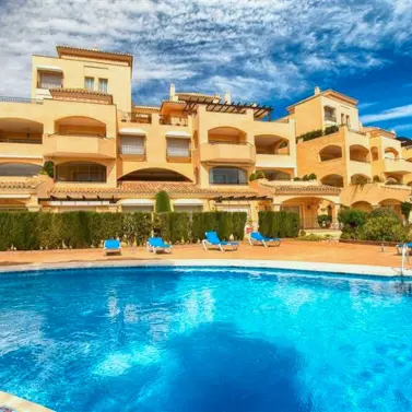 Long-term rent of middle floor apartment in Elviria