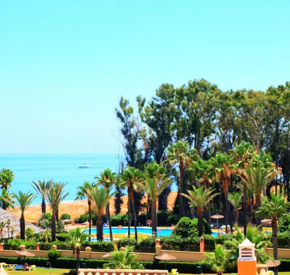 Long-term rent of townhouse in Estepona