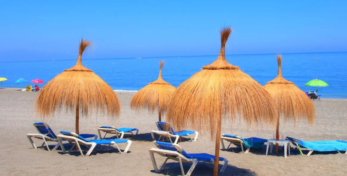 Long-term rent of townhouse in Estepona 7