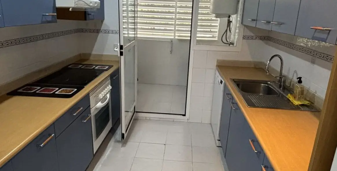 Долгосрочная аренда апартаментов на первом этаже в Marbella (район Marbella) 7