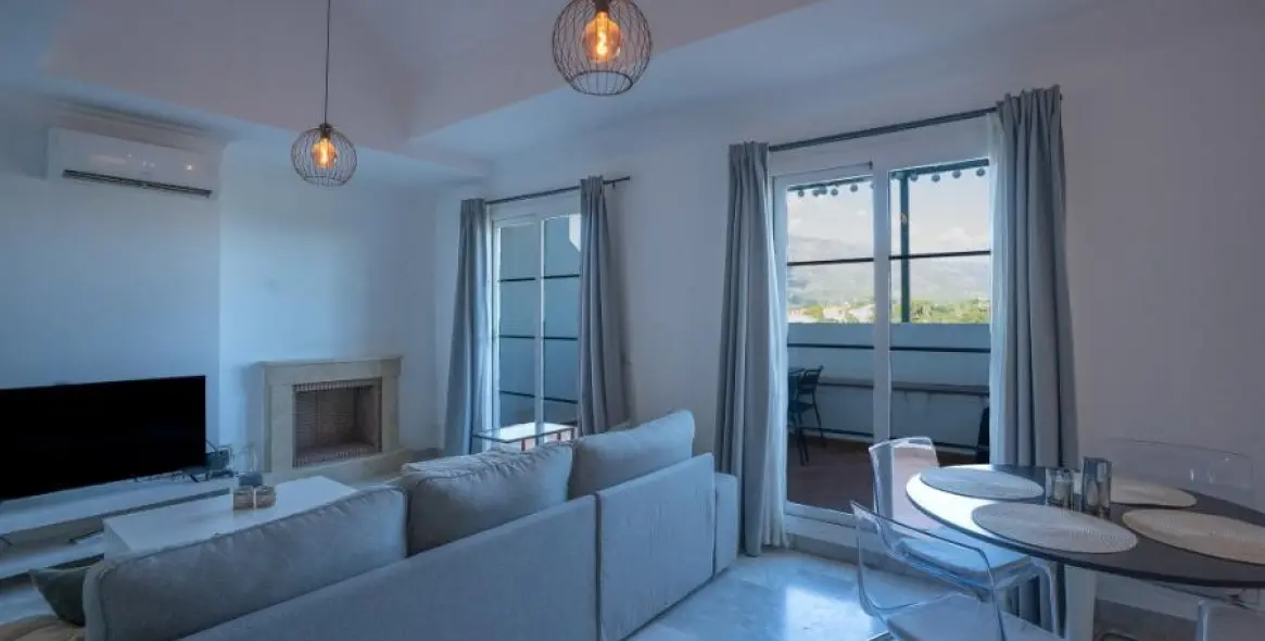 Long-term rent of duplex in Nueva Andalucía 7