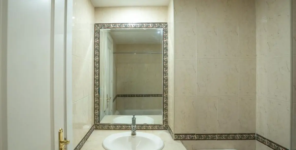 Long-term rent of duplex in Nueva Andalucía 10