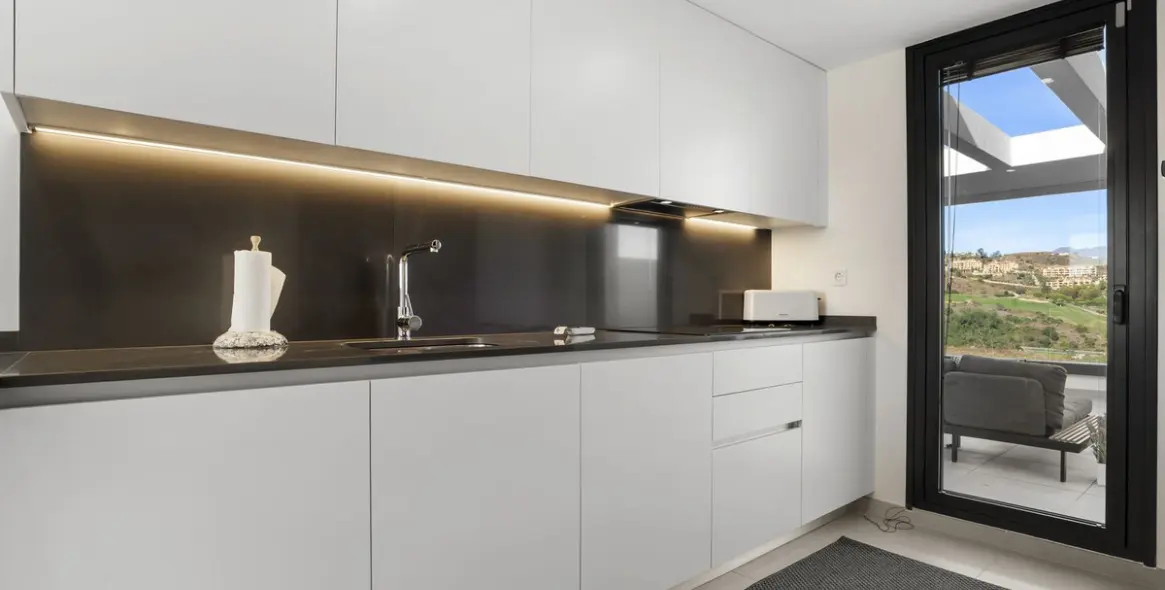 Long-term rent of penthouse in La Cala de Mijas 17