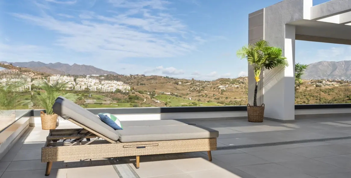 Long-term rent of penthouse in La Cala de Mijas 29