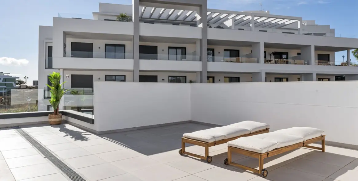 Long-term rent of penthouse in La Cala de Mijas 30