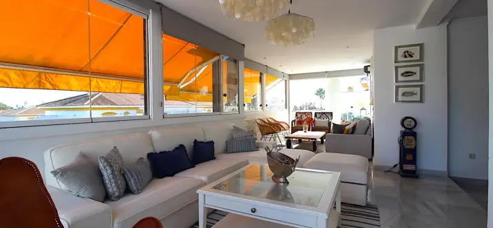 Long-term rent of penthouse in Puerto Banús 2