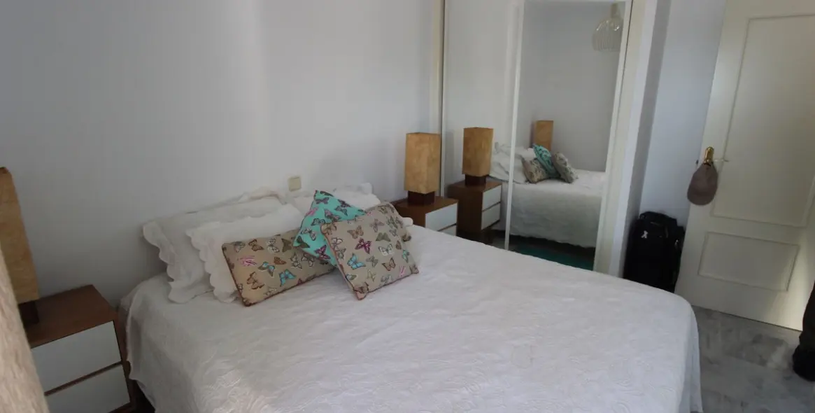 Long-term rent of penthouse in Puerto Banús 17