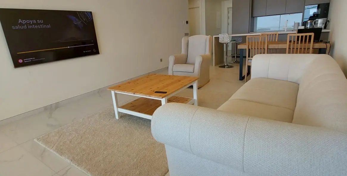 Долгосрочная аренда апартаментов на среднем этаже в Higueron 10