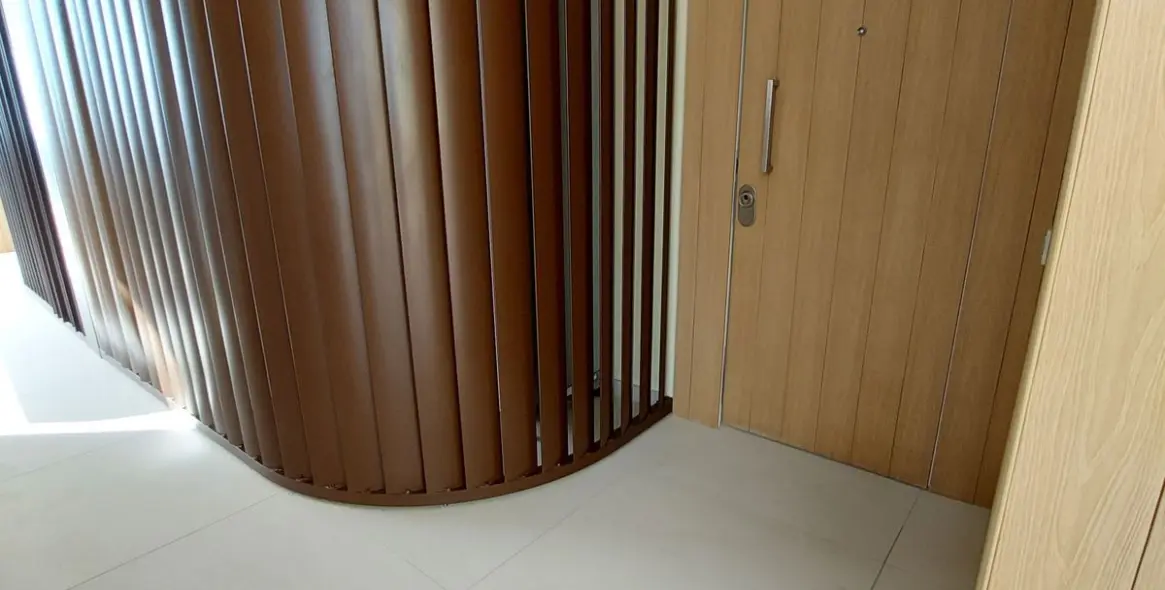 Долгосрочная аренда апартаментов на среднем этаже в Higueron 17