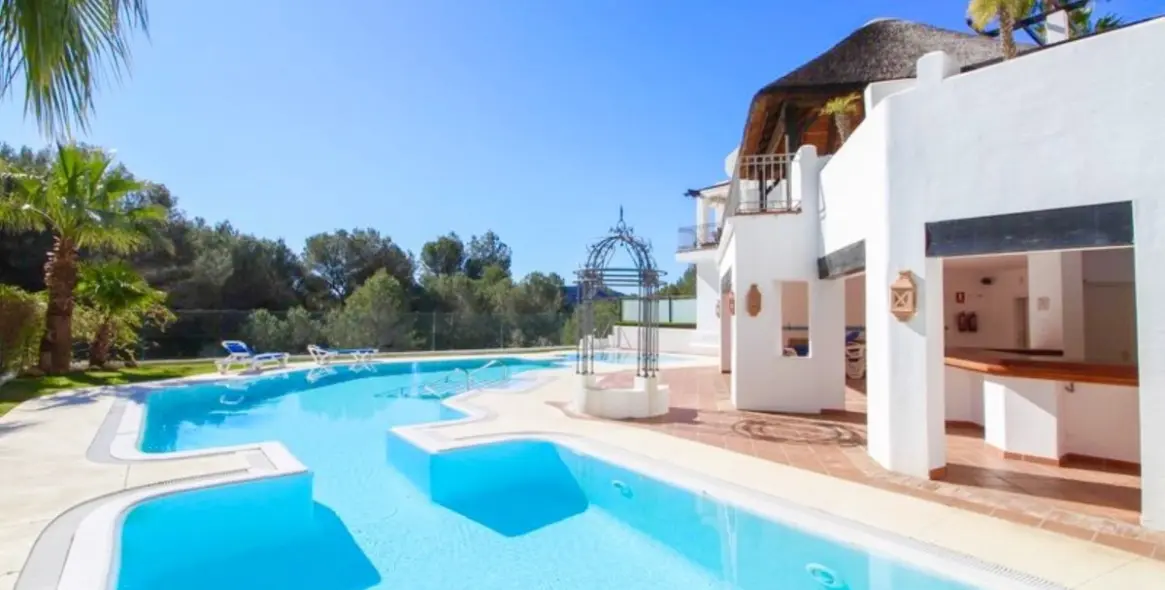 Long-term rent of semi-detached house in Istán 5