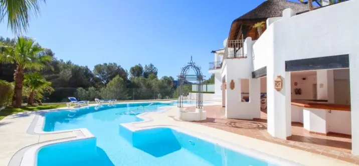 Long-term rent of semi-detached house in Istán 4