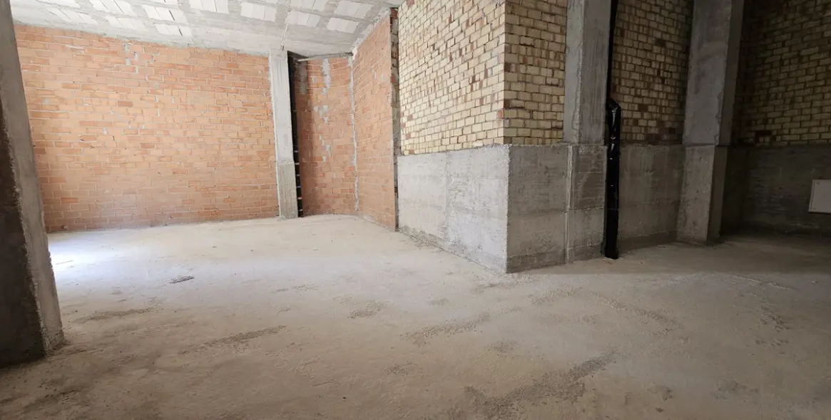 Long-term rent of commercial premises in San Pedro de Alcántara 9