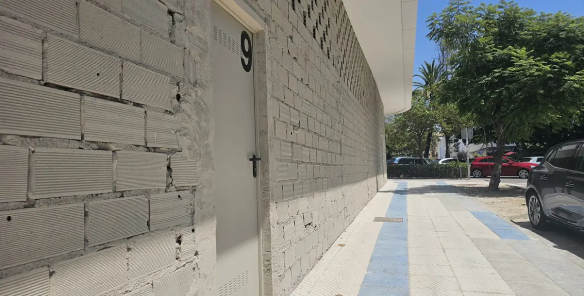 Sale of commercial premises in San Pedro de Alcántara 11